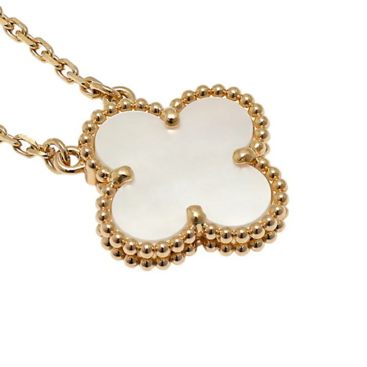 WHITE CLOVER STAINLESS STELL BRACELET