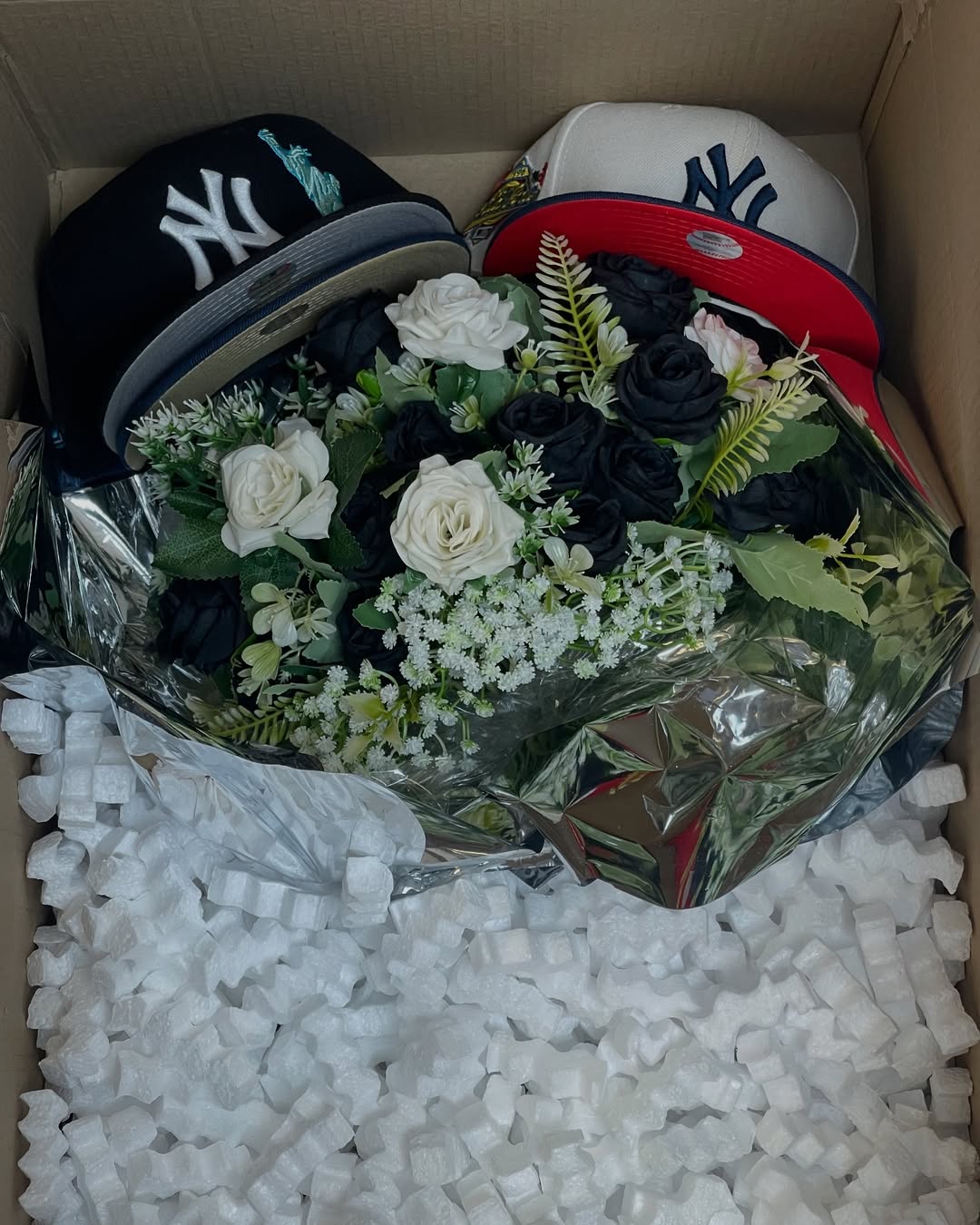 Double Fitted Cap with 20 artificial roses