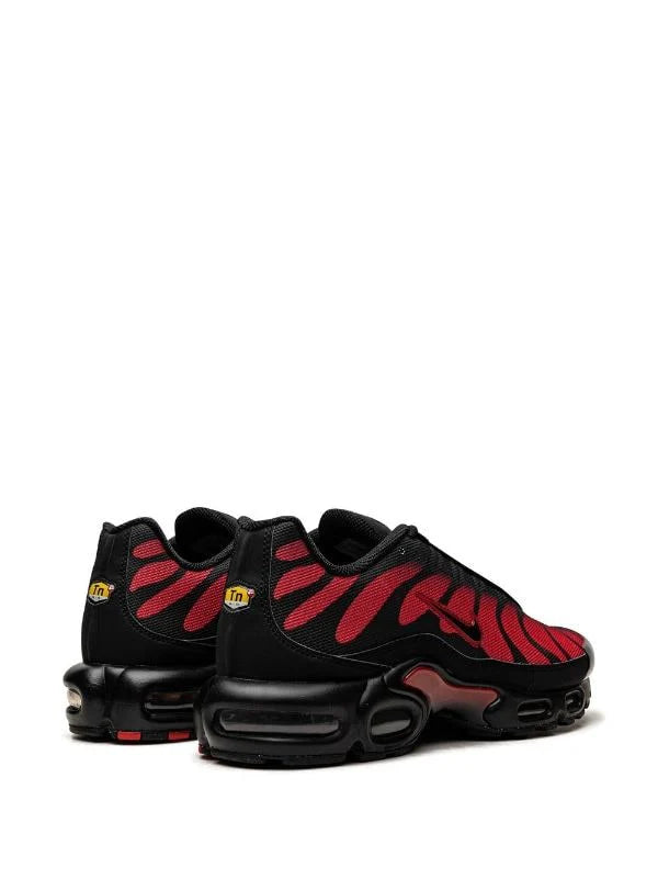 NIKE AIR MAX PLUS "BRED REFLECTIVE