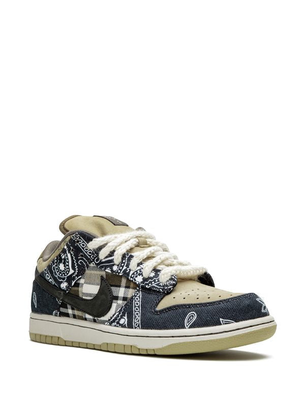 Travis x Nike