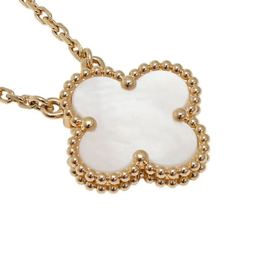 WHITE CLOVER STAINLESS STELL BRACELET