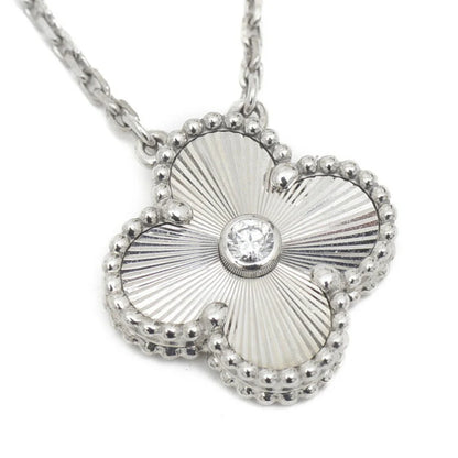 SILVER CLOVER STAINLESS STEEL NECKLESS