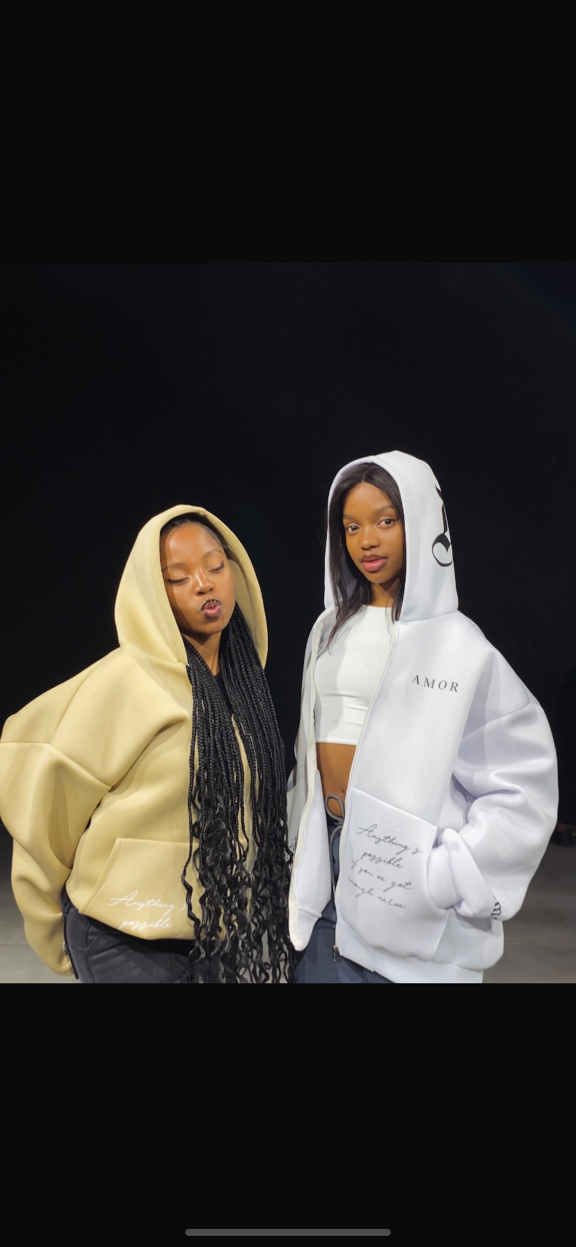 Amor zip up hoddie