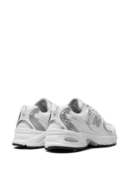 NEW BALANCE 530 LOW-TOP SNEAKERS