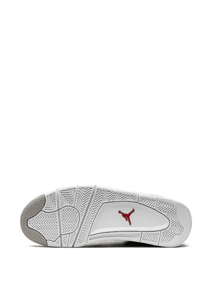 AIR JORDAN 4