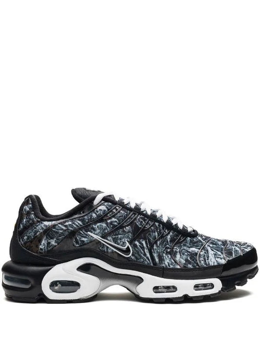 AIR MAX PLUS AMP "SHATTERED ICE