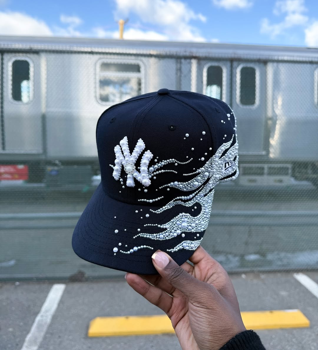 NY FIT WITH PEARLS